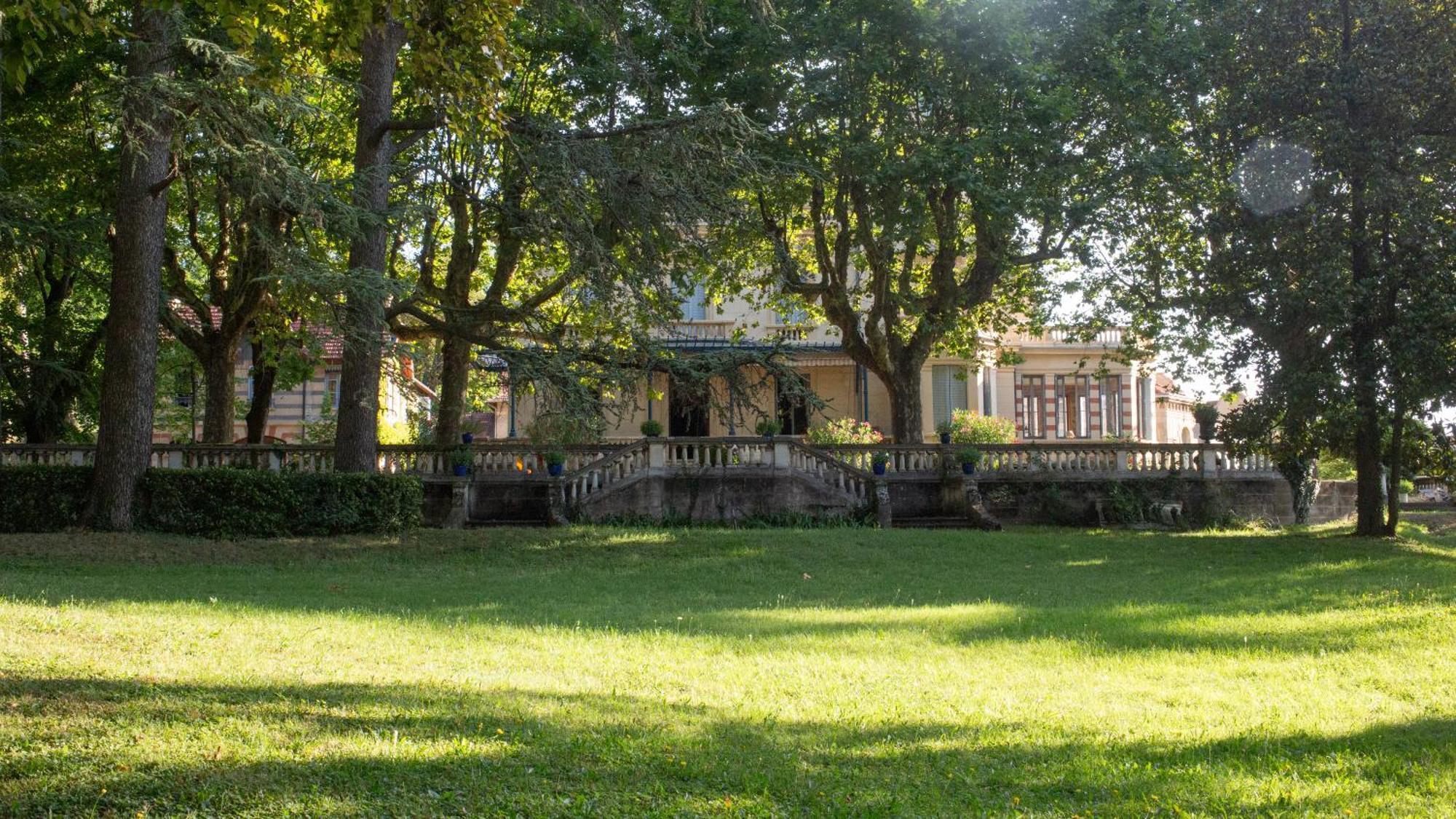 Irigny Hotel-Musee Villa Bagatelle מראה חיצוני תמונה
